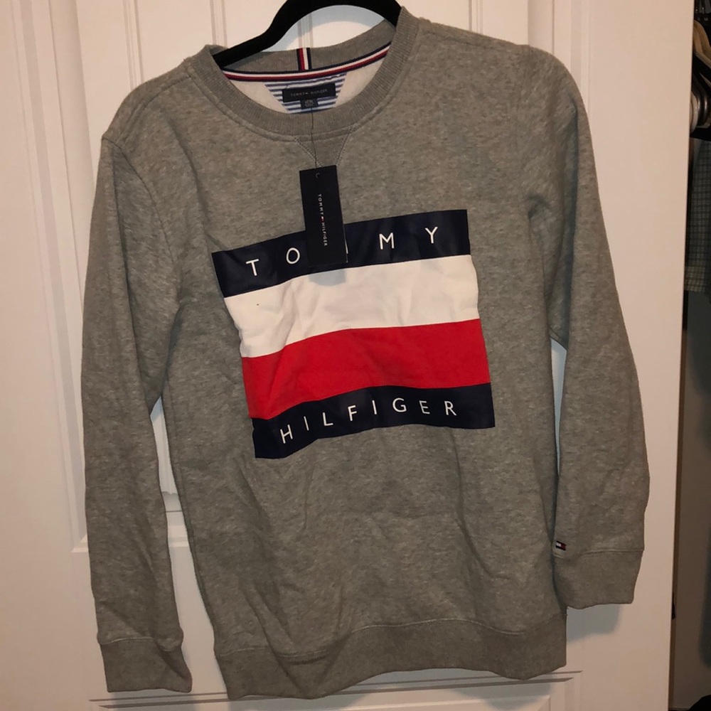 tommy hilfiger crew neck